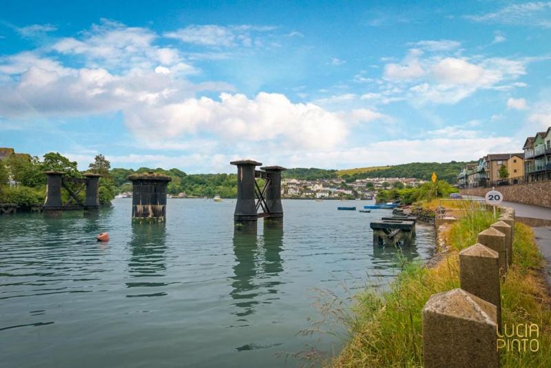 The Lake House Plymouth Bagian luar foto